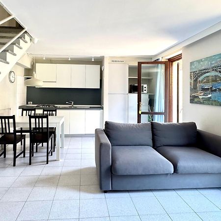 Iris 2 Lago Di Como Донго Екстериор снимка