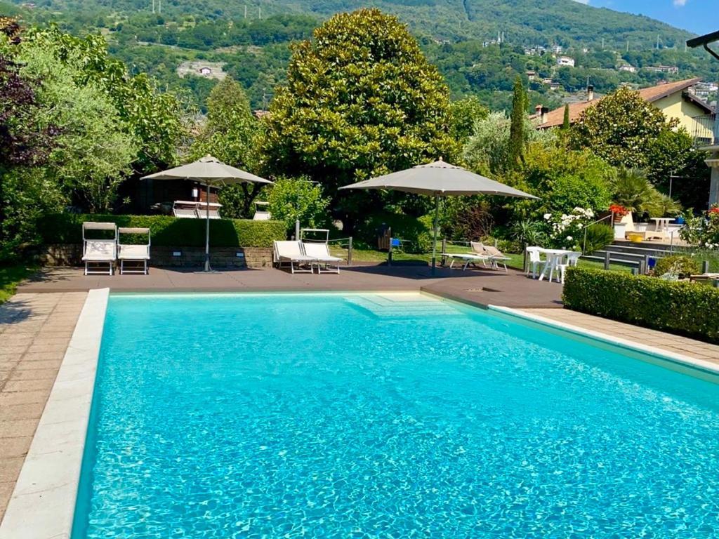 Iris 2 Lago Di Como Донго Екстериор снимка