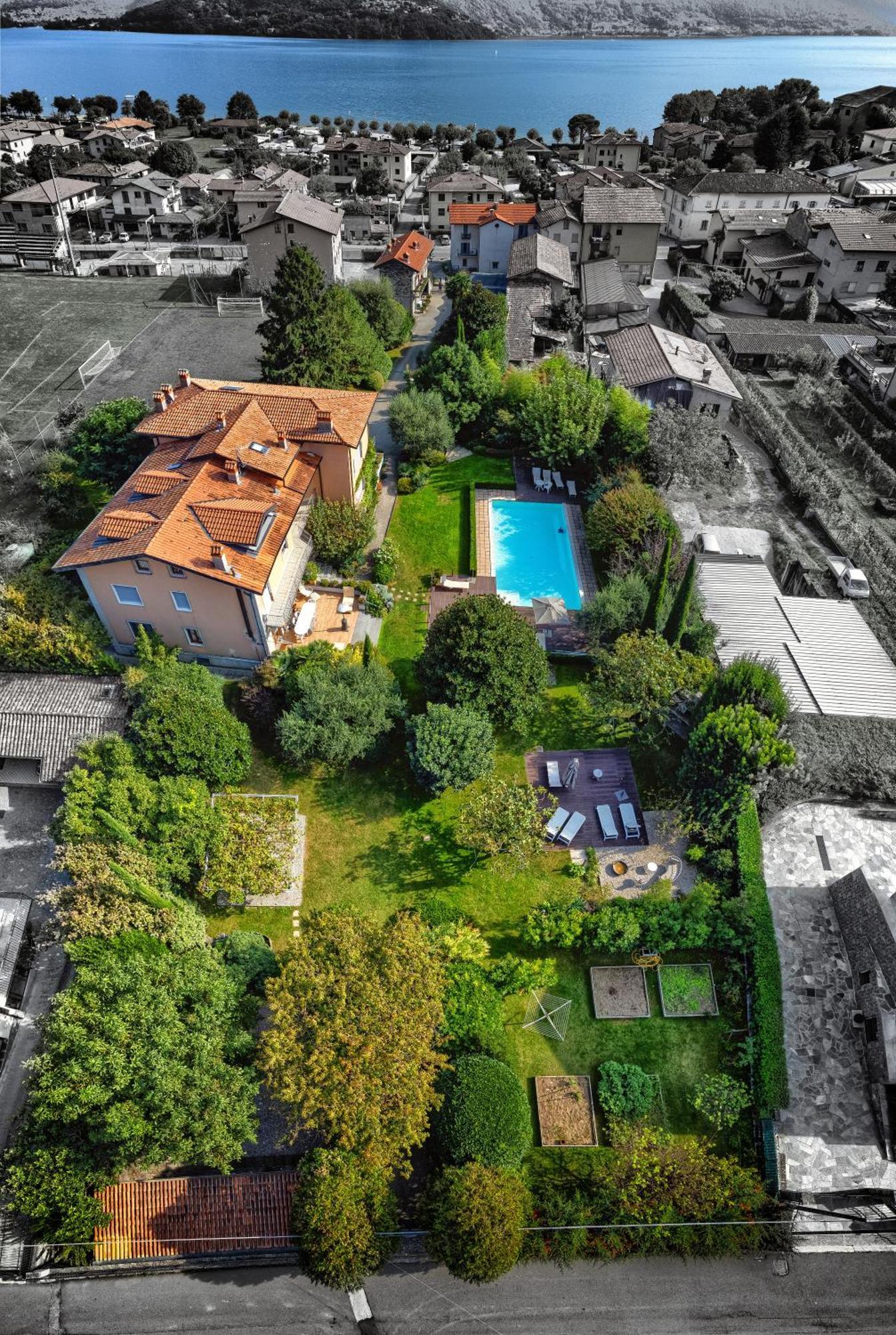 Iris 2 Lago Di Como Донго Екстериор снимка
